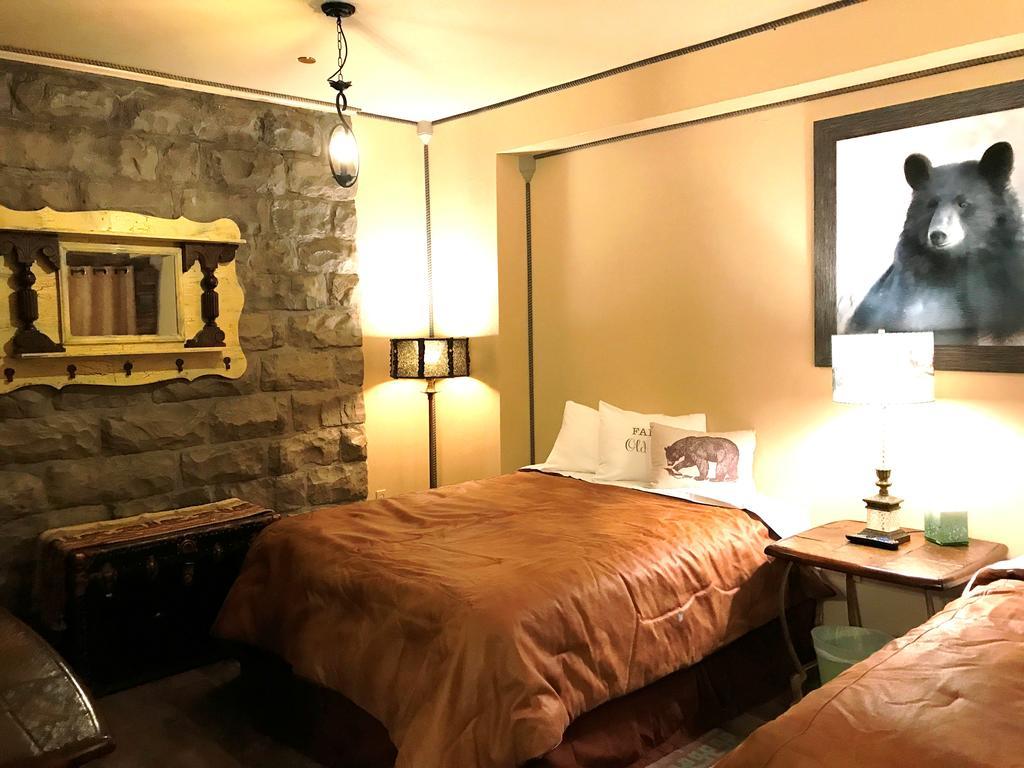 Park Hotel Yellowstone Suites Gardiner Ngoại thất bức ảnh